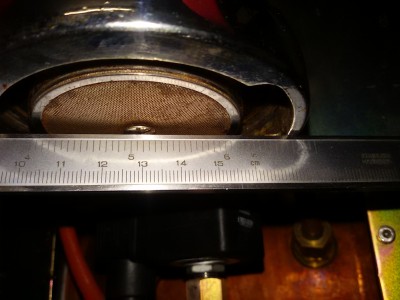 leone scherm, 2mm ruimte tot onderrand van de broeikop.